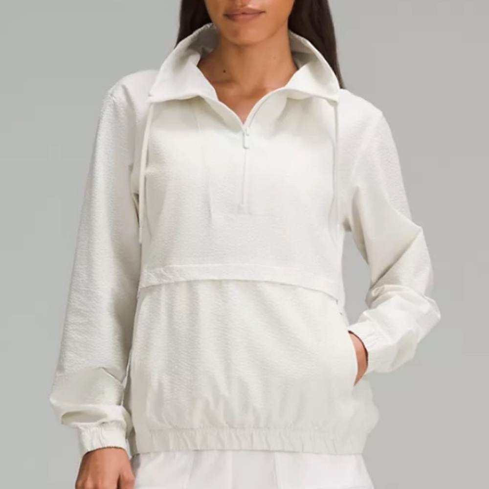Lulu Lemon Pack Light Pullover